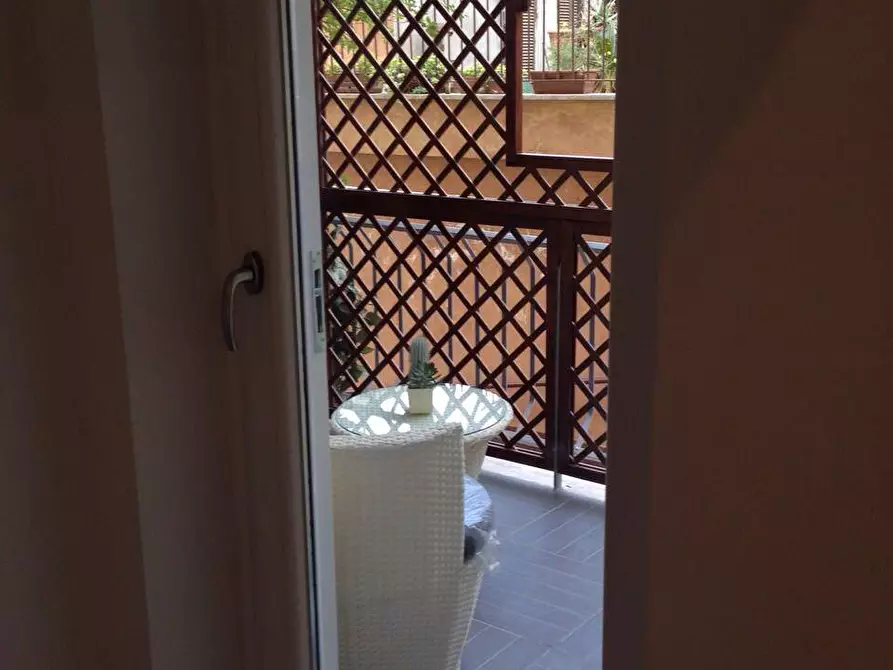 Immagine 11 di Appartamento in vendita  in Clivo Delle Mura Vaticane 23 a Roma