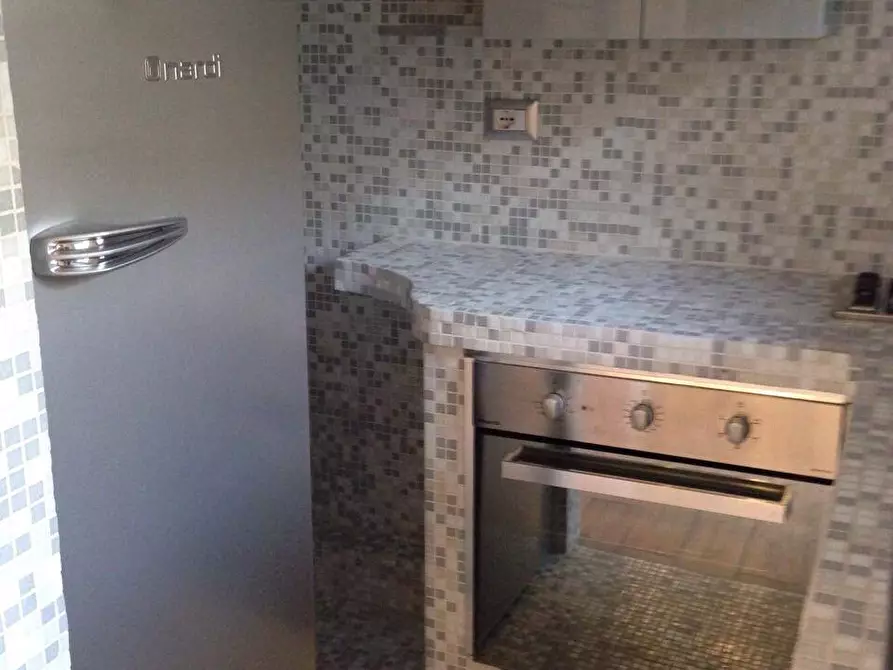 Immagine 6 di Appartamento in vendita  in Clivo Delle Mura Vaticane 23 a Roma