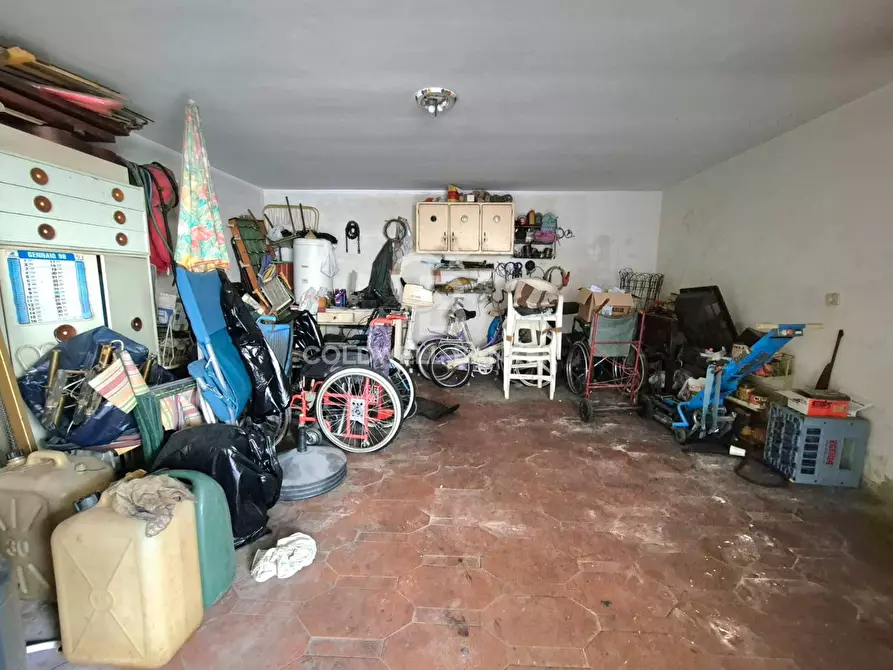 Immagine 9 di Box auto in vendita  in Via Cardinal Angelo Quaglia 15 a Tarquinia