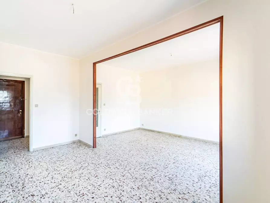 Immagine 8 di Appartamento in affitto  in via etnea 244 a Gravina Di Catania