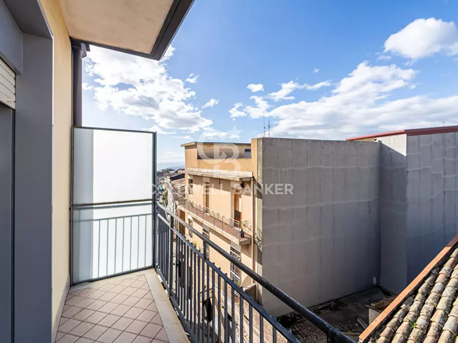 Immagine 28 di Appartamento in affitto  in via etnea 244 a Gravina Di Catania