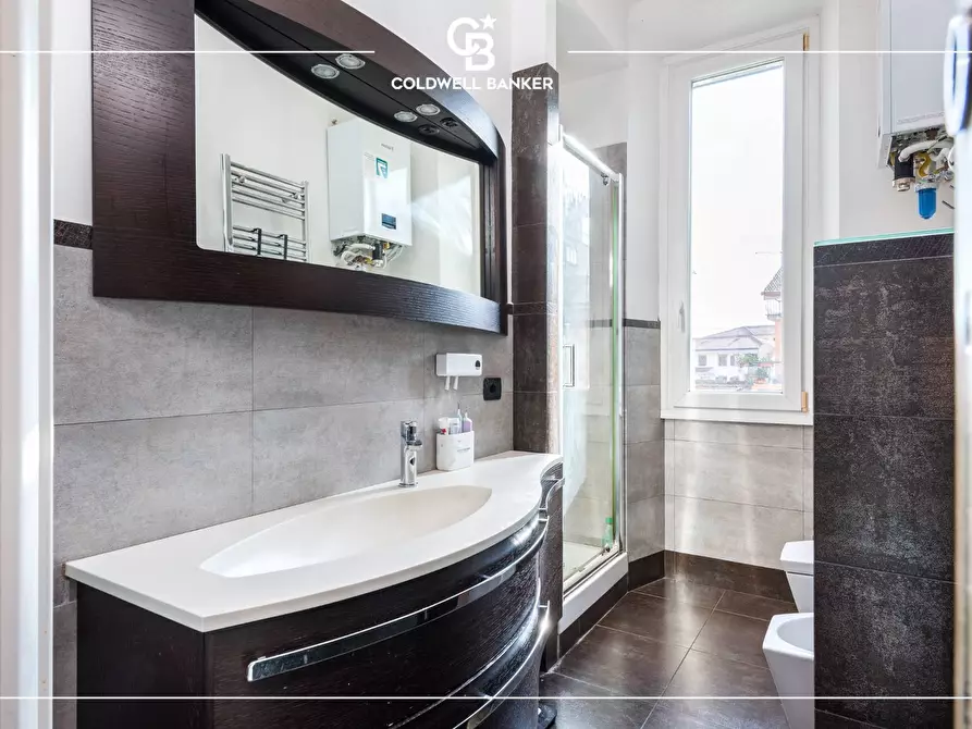 Immagine 11 di Appartamento in vendita  in Via Principessa Pignatelli 32 a Ciampino