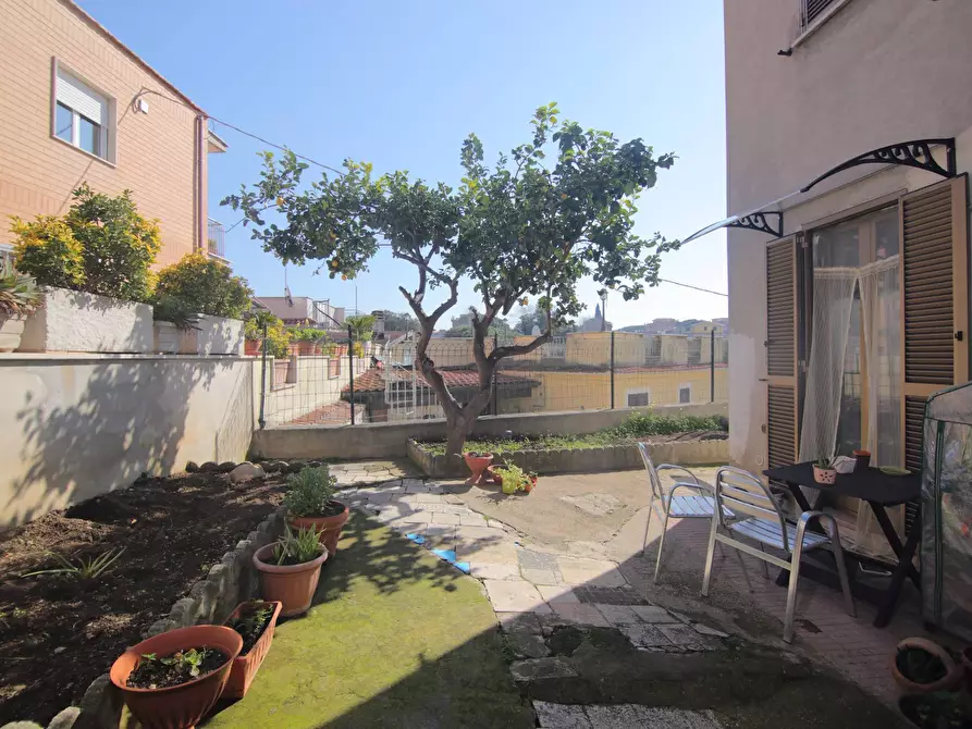 Immagine 16 di Appartamento in vendita  in Cornelia 150 a Roma