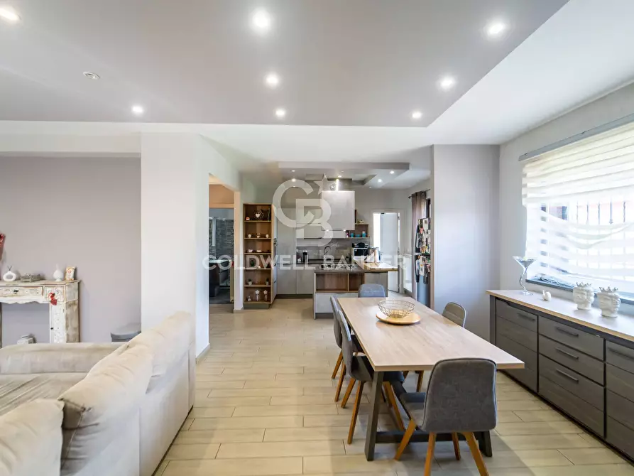 Immagine 1 di Villa in vendita  in Via Madonna di Loreto 13 a Trecastagni