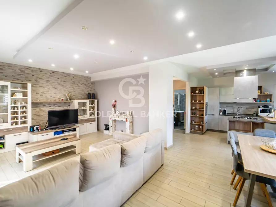 Immagine 10 di Villa in vendita  in Via Madonna di Loreto 13 a Trecastagni