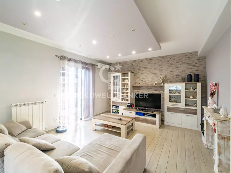 Immagine 13 di Villa in vendita  in Via Madonna di Loreto 13 a Trecastagni