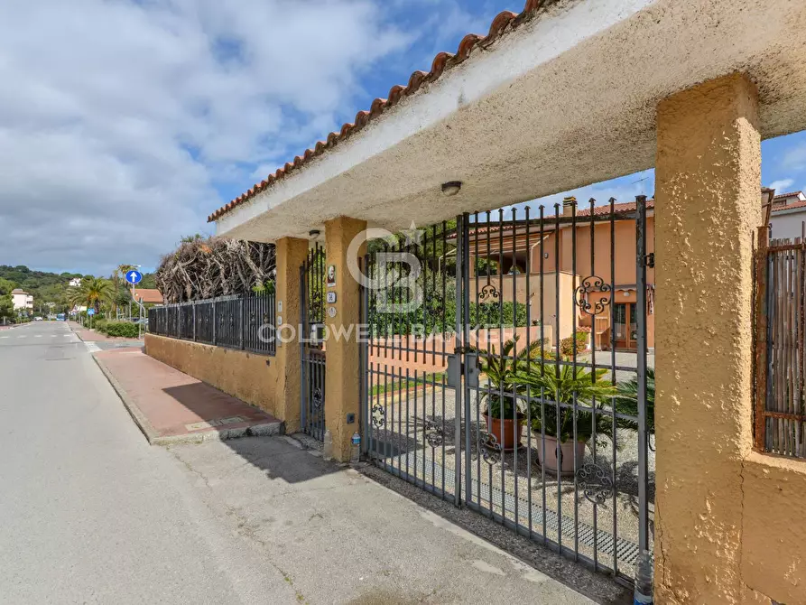 Immagine 68 di Villa in vendita  in Via Giacomo Puccini a Campo Nell'elba