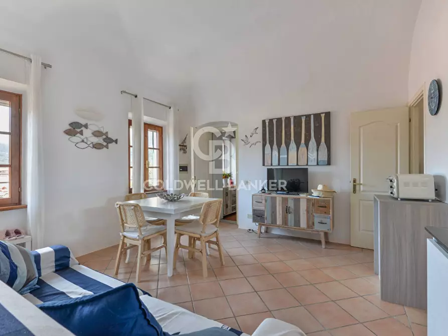 Immagine 3 di Appartamento in vendita  in Salita del Salandro a Campo Nell'elba