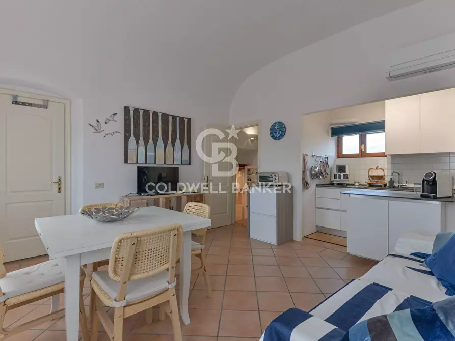 Immagine 4 di Appartamento in vendita  in Salita del Salandro a Campo Nell'elba