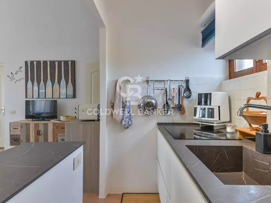 Immagine 8 di Appartamento in vendita  in Salita del Salandro a Campo Nell'elba