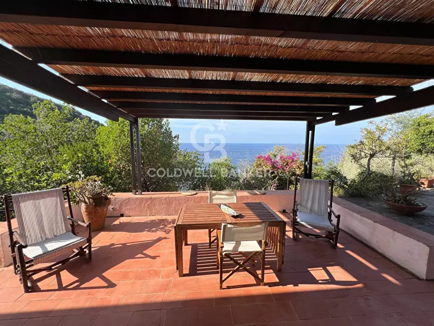 Immagine 25 di Villa in vendita  in Loc. La Cala a Marciana Marina