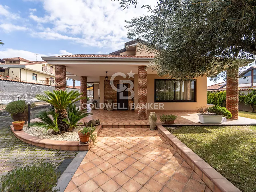 Immagine 2 di Villa in vendita  in Via Perugia 33 a Mascalucia