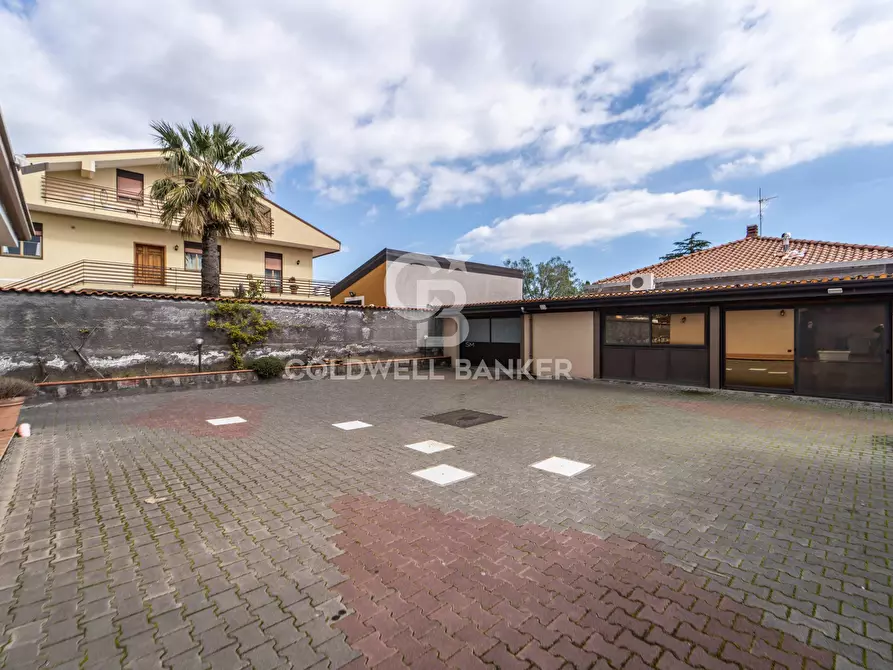 Immagine 11 di Villa in vendita  in Via Perugia 33 a Mascalucia