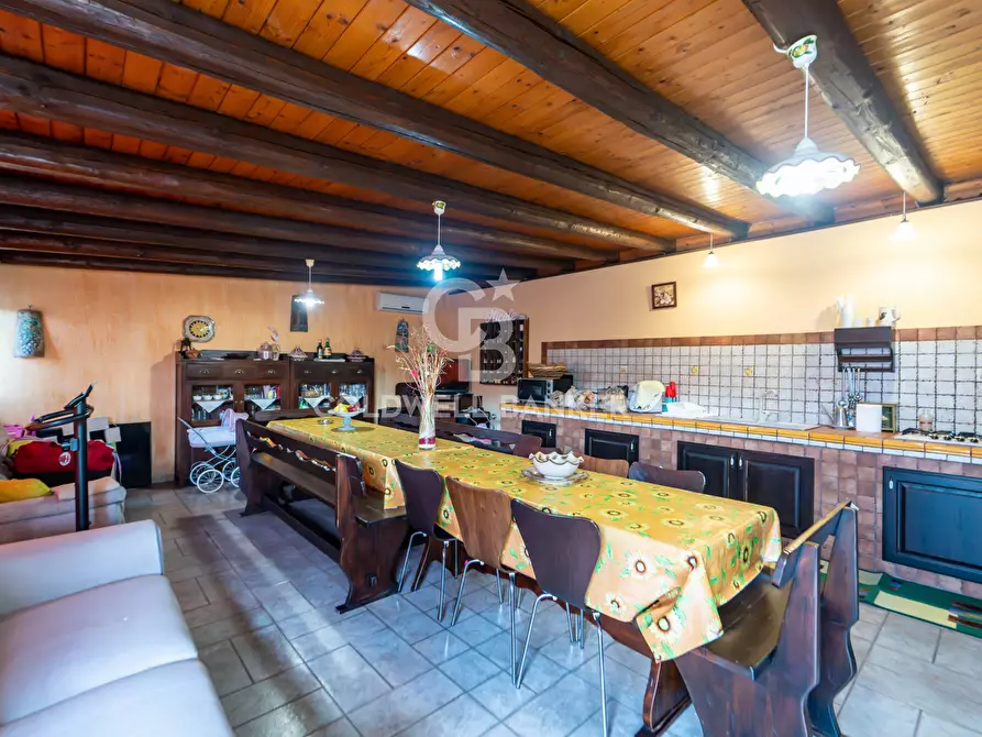 Immagine 15 di Villa in vendita  in Via Perugia 33 a Mascalucia