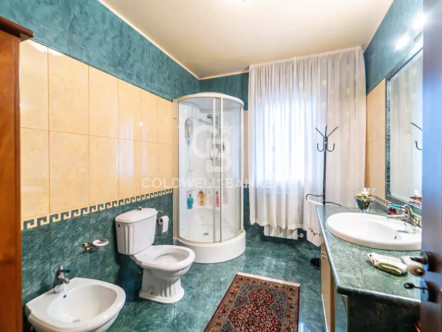 Immagine 30 di Villa in vendita  in Via Perugia 33 a Mascalucia