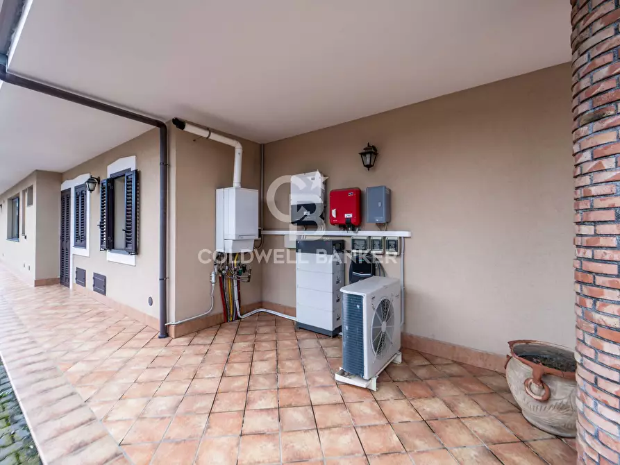 Immagine 37 di Villa in vendita  in Via Perugia 33 a Mascalucia