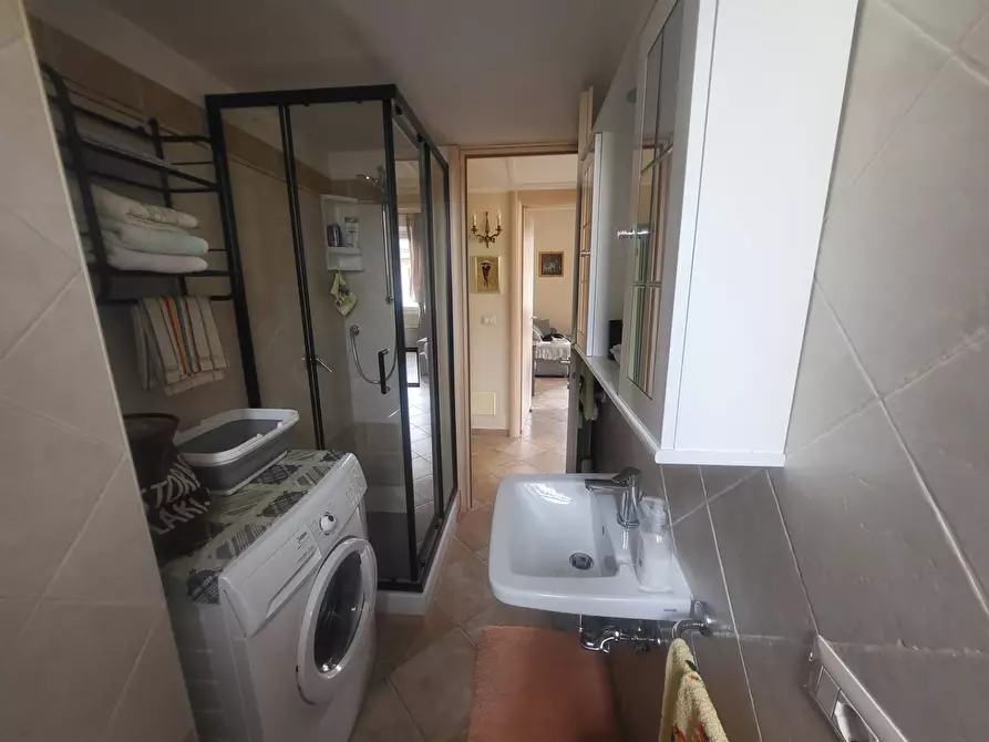 Immagine 10 di Appartamento in vendita  in Via Galileo Ferraris 2 a Roma