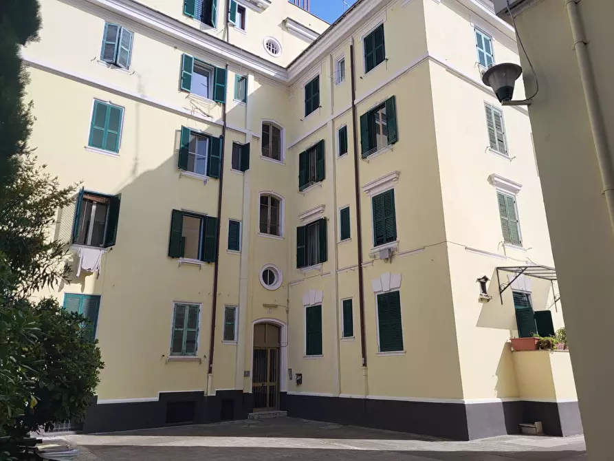 Immagine 2 di Appartamento in vendita  in Via Galileo Ferraris 2 a Roma