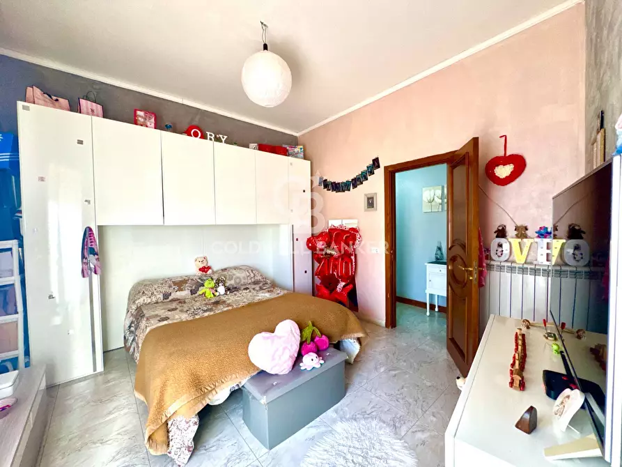 Immagine 24 di Villa in vendita  in Via Ombra a Gravina Di Catania