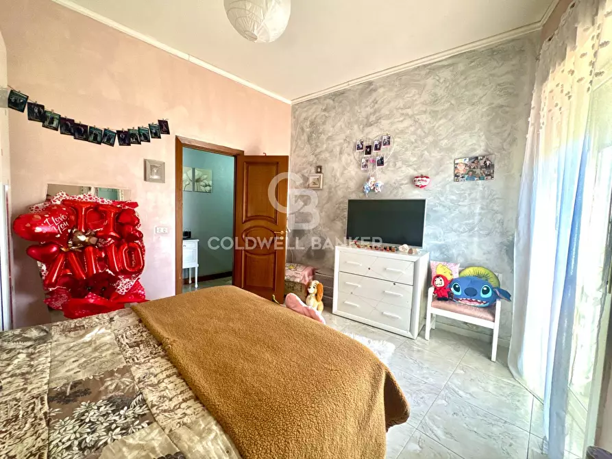 Immagine 25 di Villa in vendita  in Via Ombra a Gravina Di Catania