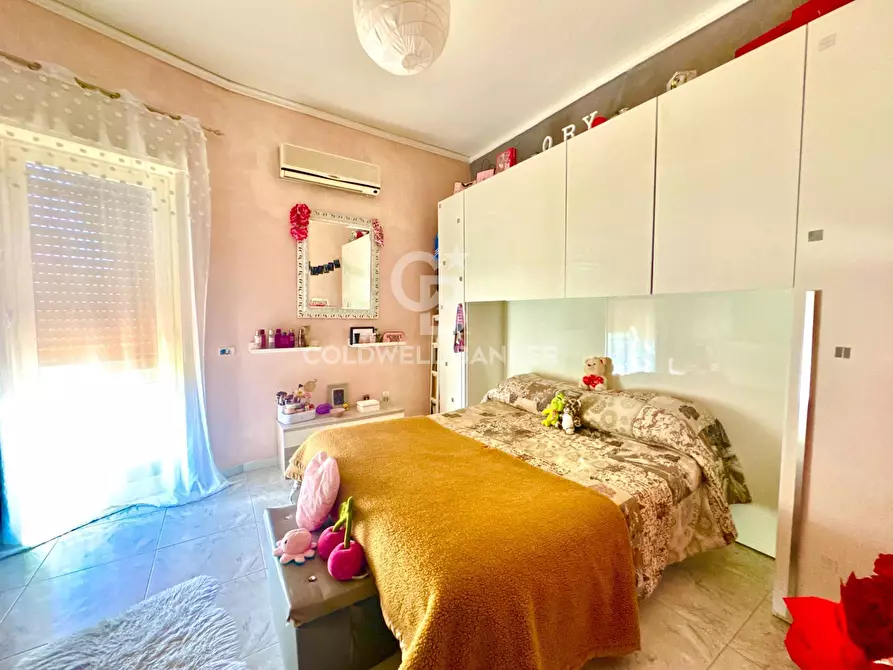 Immagine 23 di Villa in vendita  in Via Ombra a Gravina Di Catania