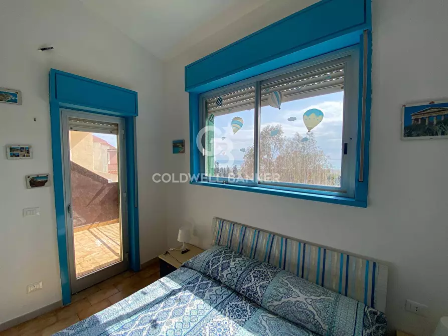 Immagine 25 di Attico in vendita  in Via Pietrenere 55 a Giardini-Naxos