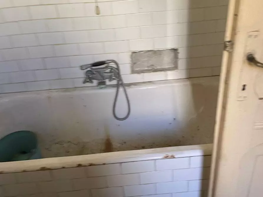 Immagine 8 di Appartamento in vendita  in VICOLO DI VIA GARIBALDI 1 a Oschiri