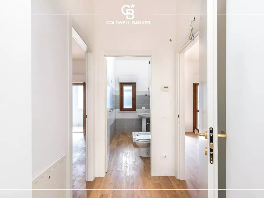 Immagine 10 di Appartamento in vendita  in Via Palaverta 69 a Marino