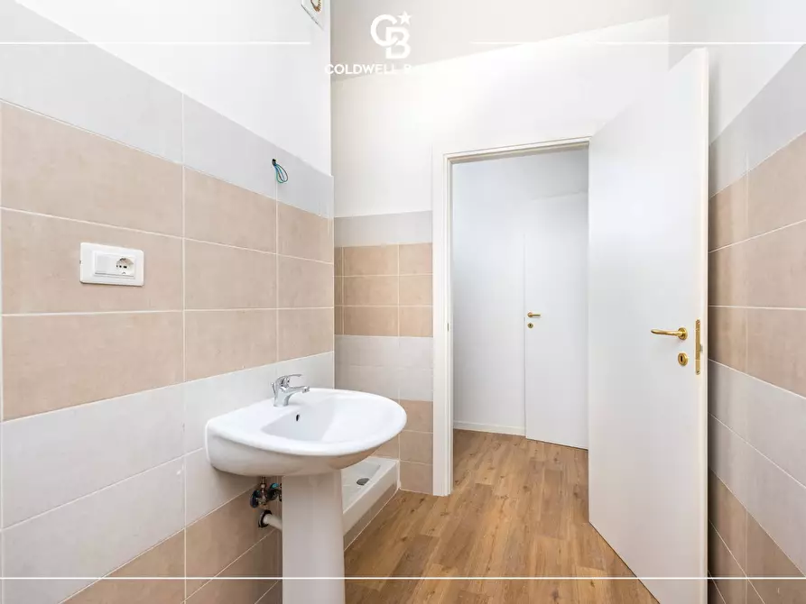 Immagine 11 di Appartamento in vendita  in Via Palaverta 69 a Marino