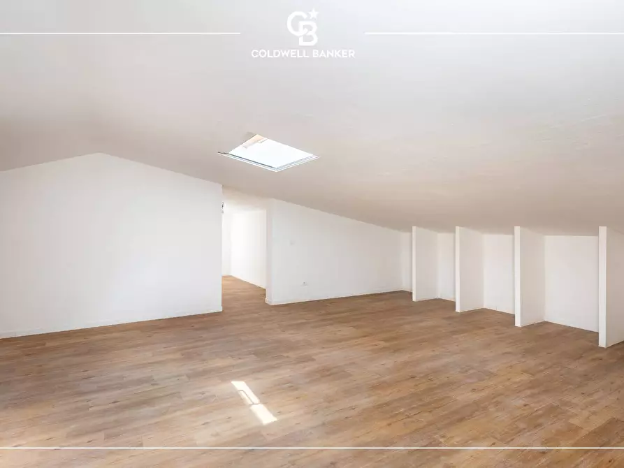 Immagine 20 di Appartamento in vendita  in Via Palaverta 69 a Marino