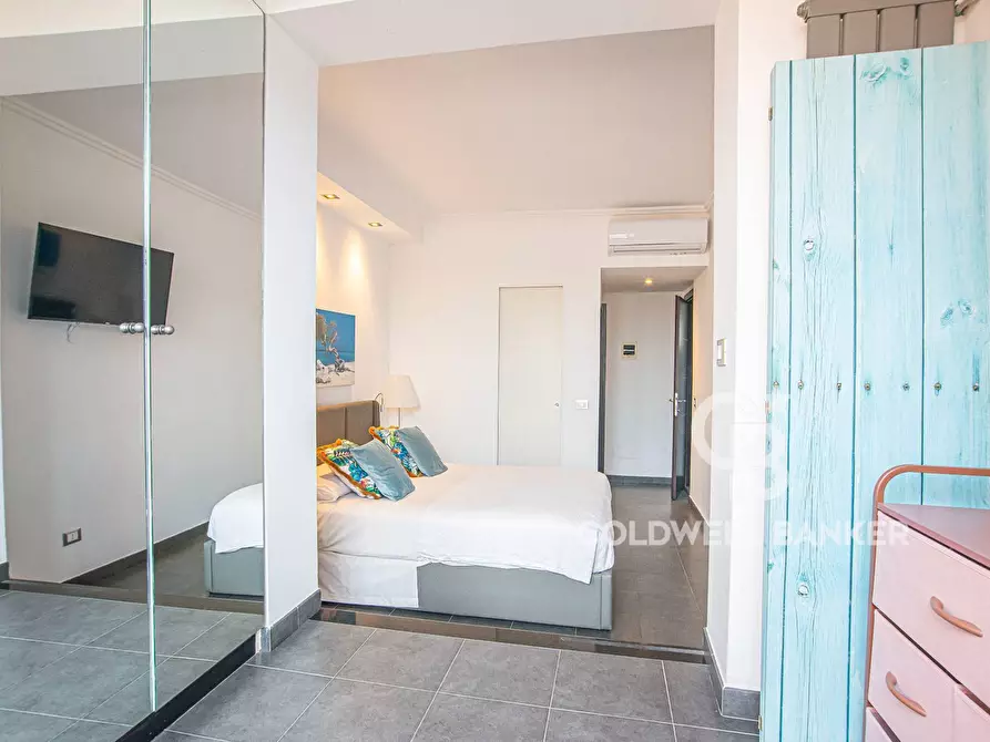 Immagine 15 di Appartamento in affitto  in Via Emilia 47 a Roma