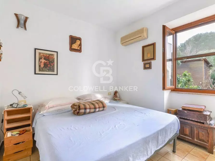 Immagine 9 di Appartamento in vendita  in Via Giuseppe Pietri a Campo Nell'elba