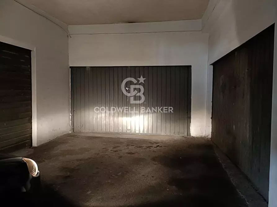 Immagine 2 di Box auto in vendita  in Viale Odorico Da Pordenone 7 a Catania