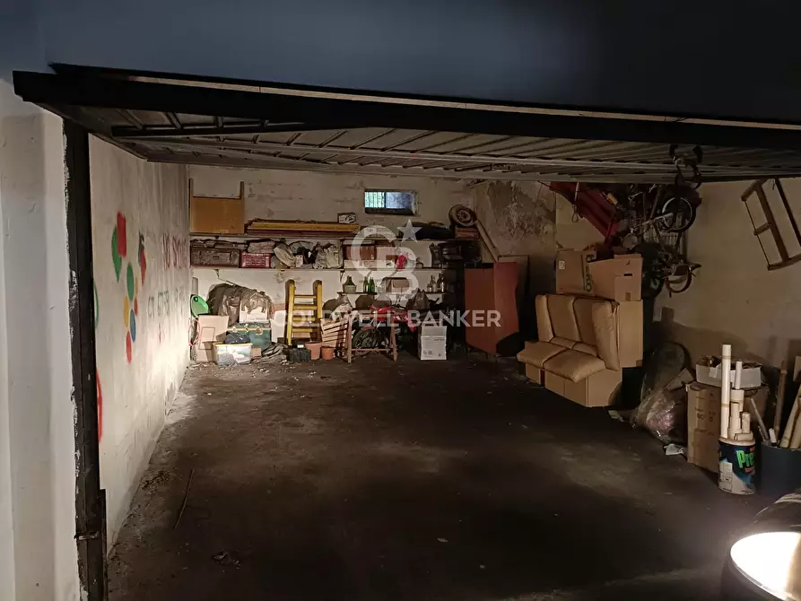 Immagine 4 di Box auto in vendita  in Viale Odorico Da Pordenone 7 a Catania