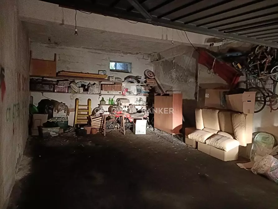 Immagine 5 di Box auto in vendita  in Viale Odorico Da Pordenone 7 a Catania