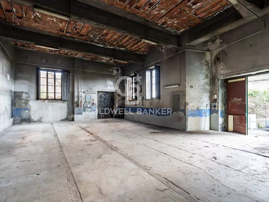 Immagine 8 di Magazzino in vendita  in Via Gangi 55 a Acireale