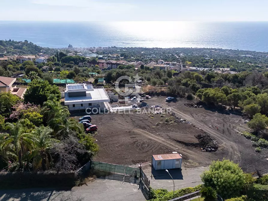 Immagine 11 di Villa in vendita  in via Luigi Pirandello sn a Gravina Di Catania
