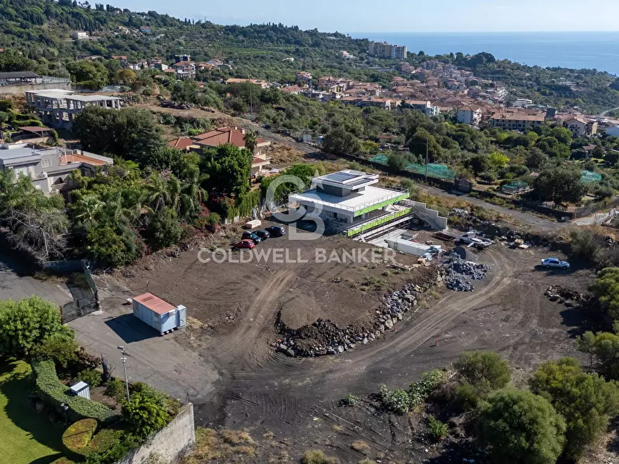 Immagine 20 di Villa in vendita  in via Luigi Pirandello sn a Gravina Di Catania