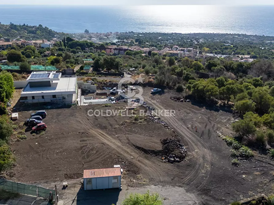 Immagine 22 di Villa in vendita  in via Luigi Pirandello sn a Gravina Di Catania