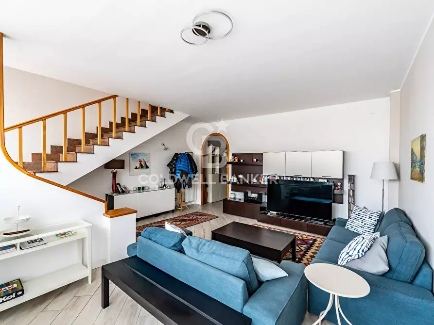 Immagine 3 di Villetta a schiera in vendita  in Via Nazionale 133 a Acireale