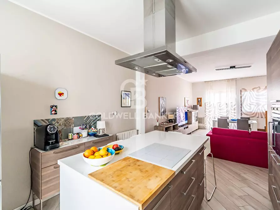 Immagine 16 di Villetta a schiera in vendita  in Via Nazionale 133 a Acireale