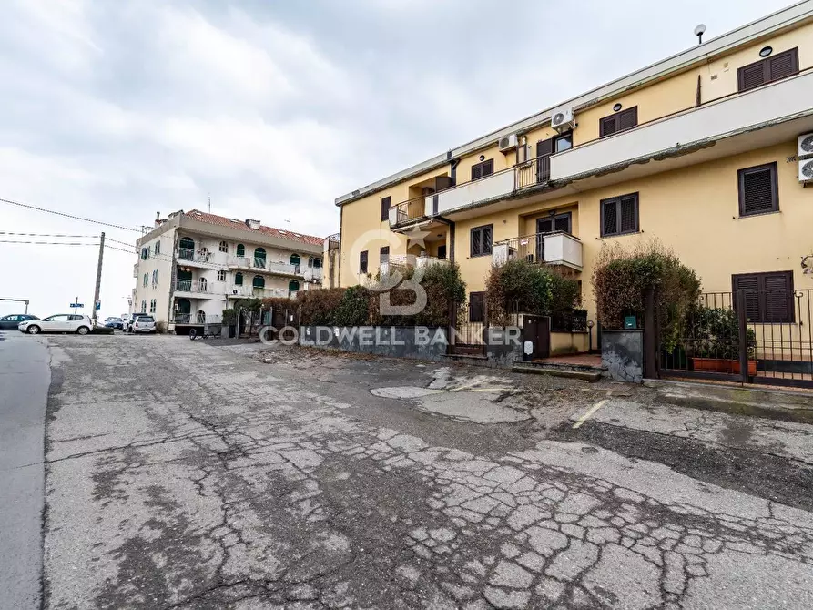 Immagine 13 di Appartamento in vendita  in Via Spiaggia a Mascali
