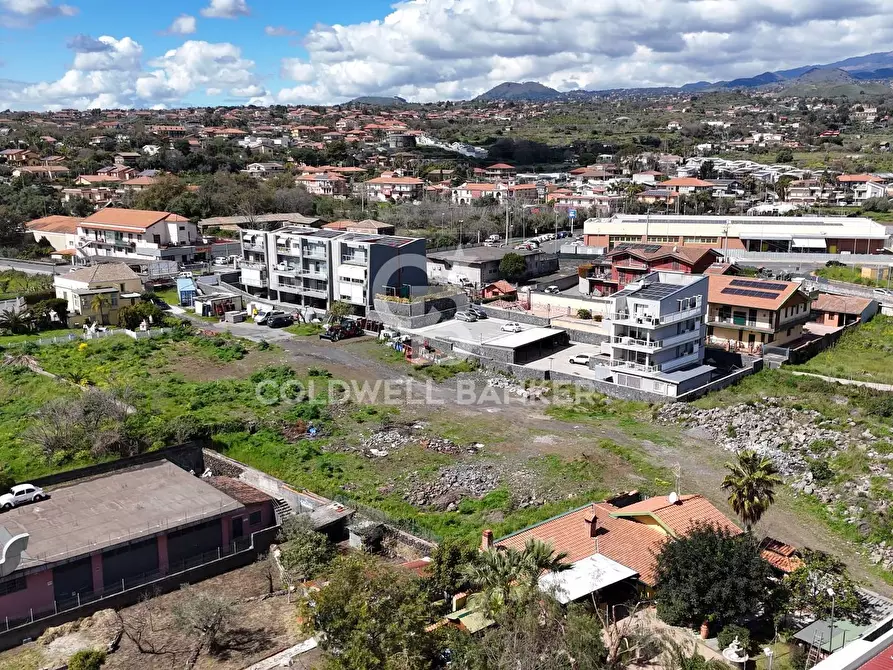 Immagine 18 di Casa semindipendente in vendita  in via fisichelli a San Giovanni La Punta