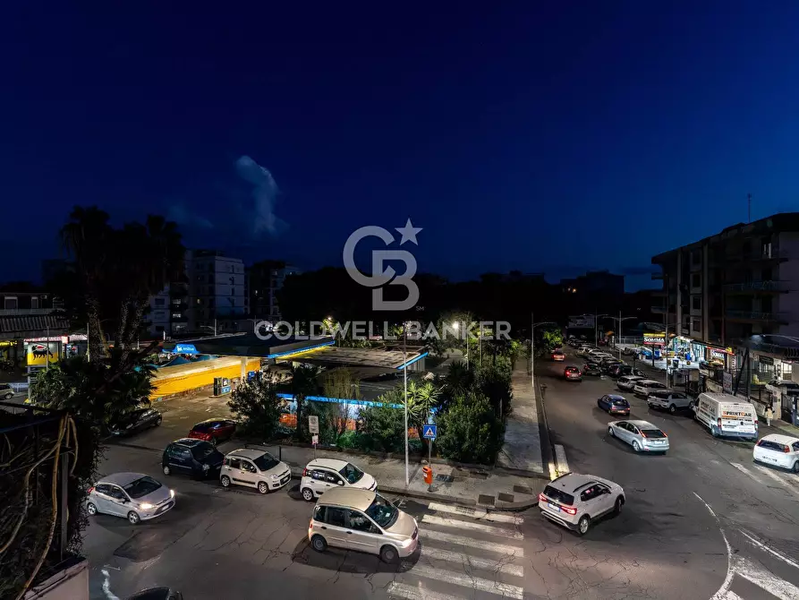 Immagine 2 di Appartamento in vendita  in PIAZZA RISORGIMENTO 1 a Catania