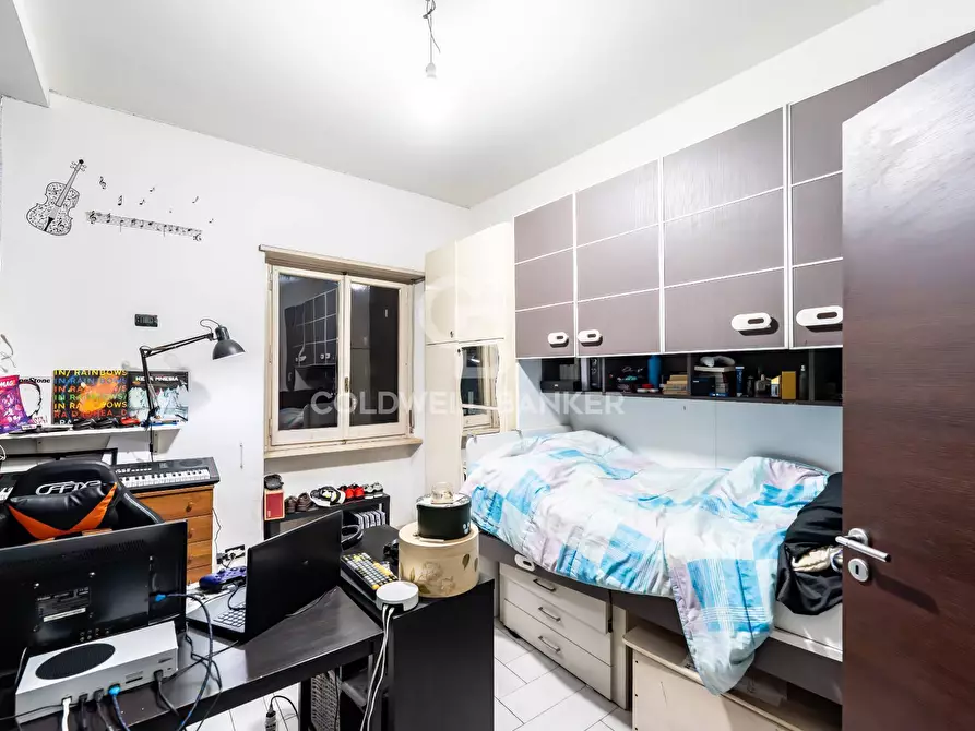 Immagine 10 di Appartamento in vendita  in PIAZZA RISORGIMENTO 1 a Catania