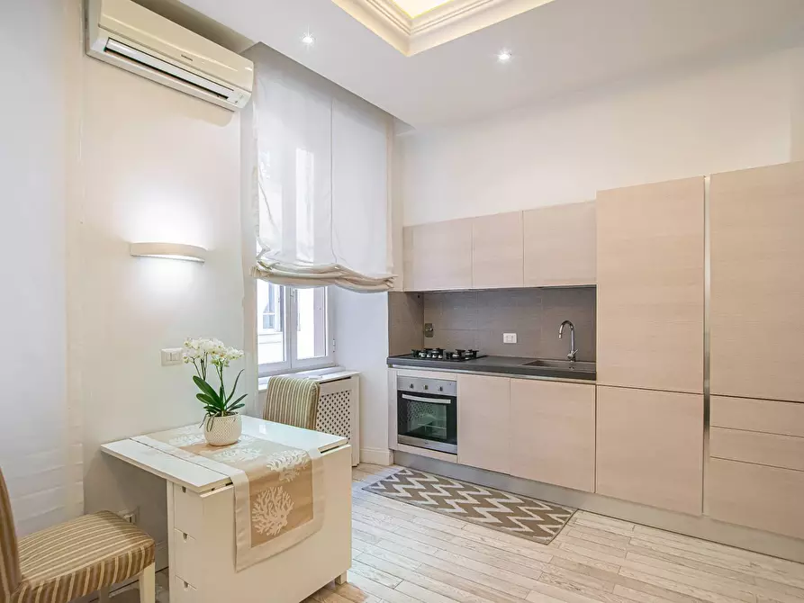 Immagine 5 di Appartamento in affitto  in Via Basento a Roma