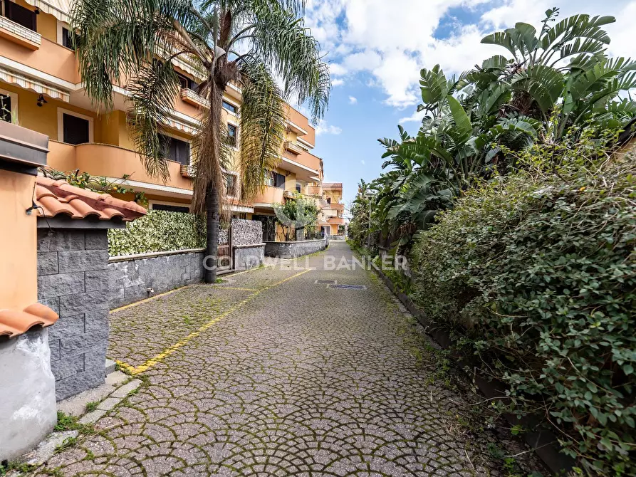 Immagine 1 di Attico in vendita  in Via Giovanni Verga 23 Via Ugo La Malfa 10-8 a Mascali