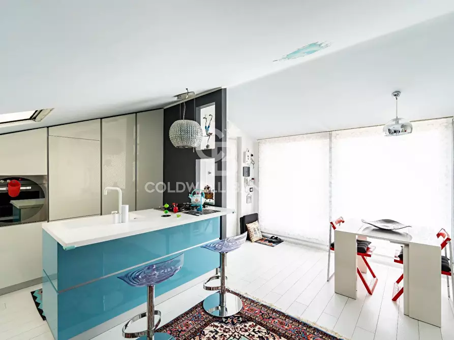 Immagine 9 di Attico in vendita  in Via Giovanni Verga 23 Via Ugo La Malfa 10-8 a Mascali