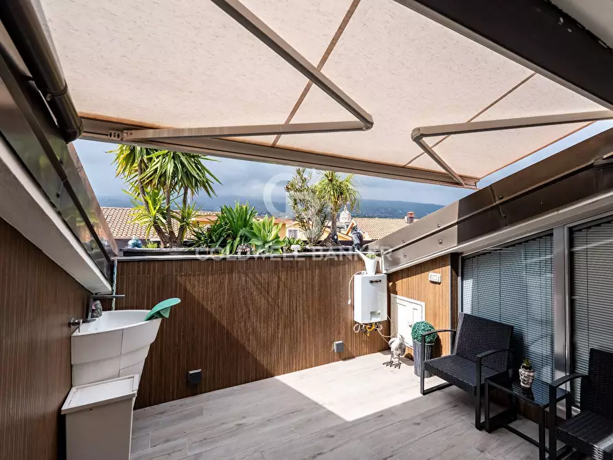 Immagine 24 di Attico in vendita  in Via Giovanni Verga 23 Via Ugo La Malfa 10-8 a Mascali