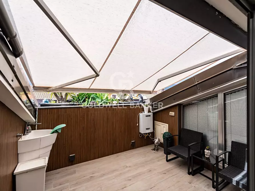 Immagine 25 di Attico in vendita  in Via Giovanni Verga 23 Via Ugo La Malfa 10-8 a Mascali